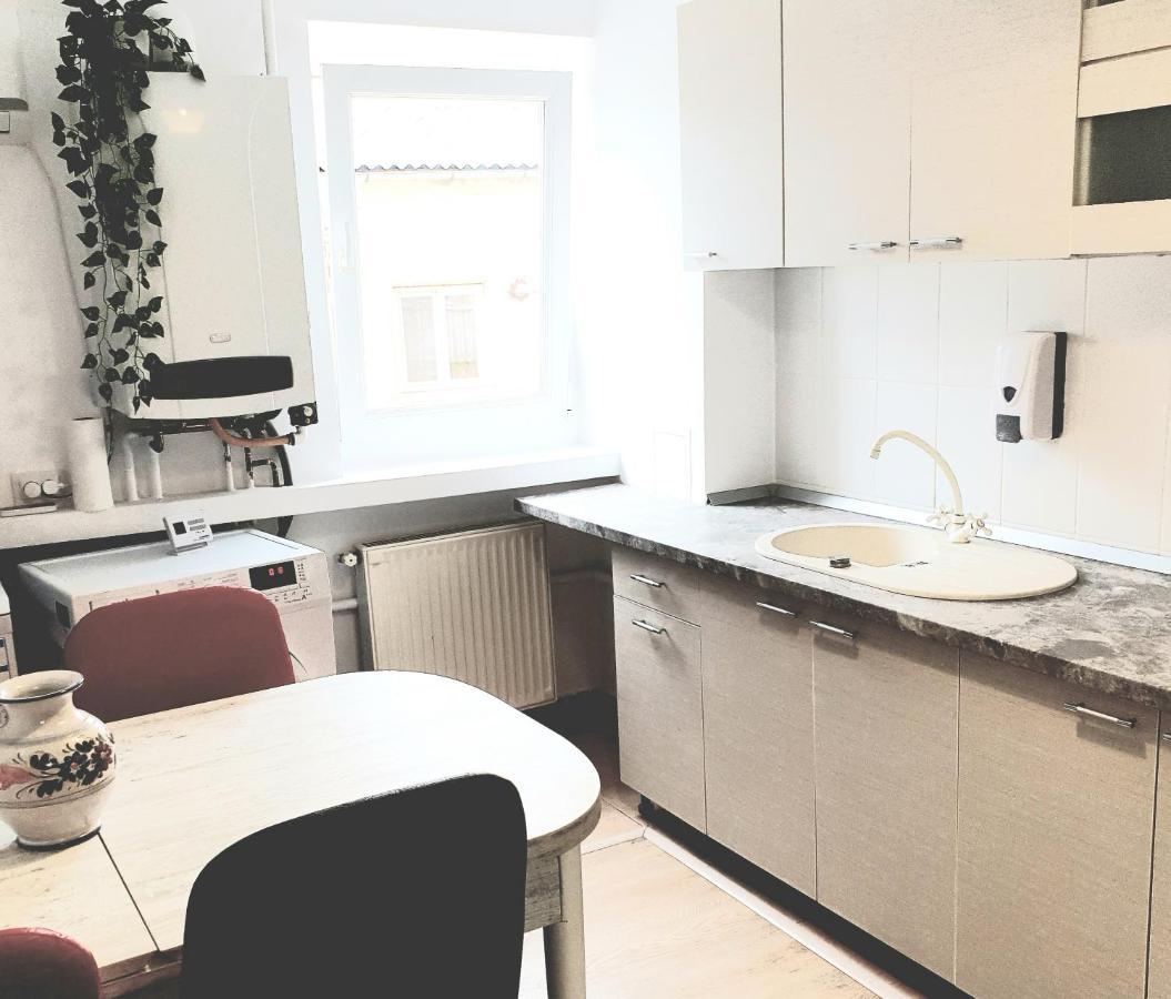 Apartament Carolina Parc ألبا يوليا المظهر الخارجي الصورة