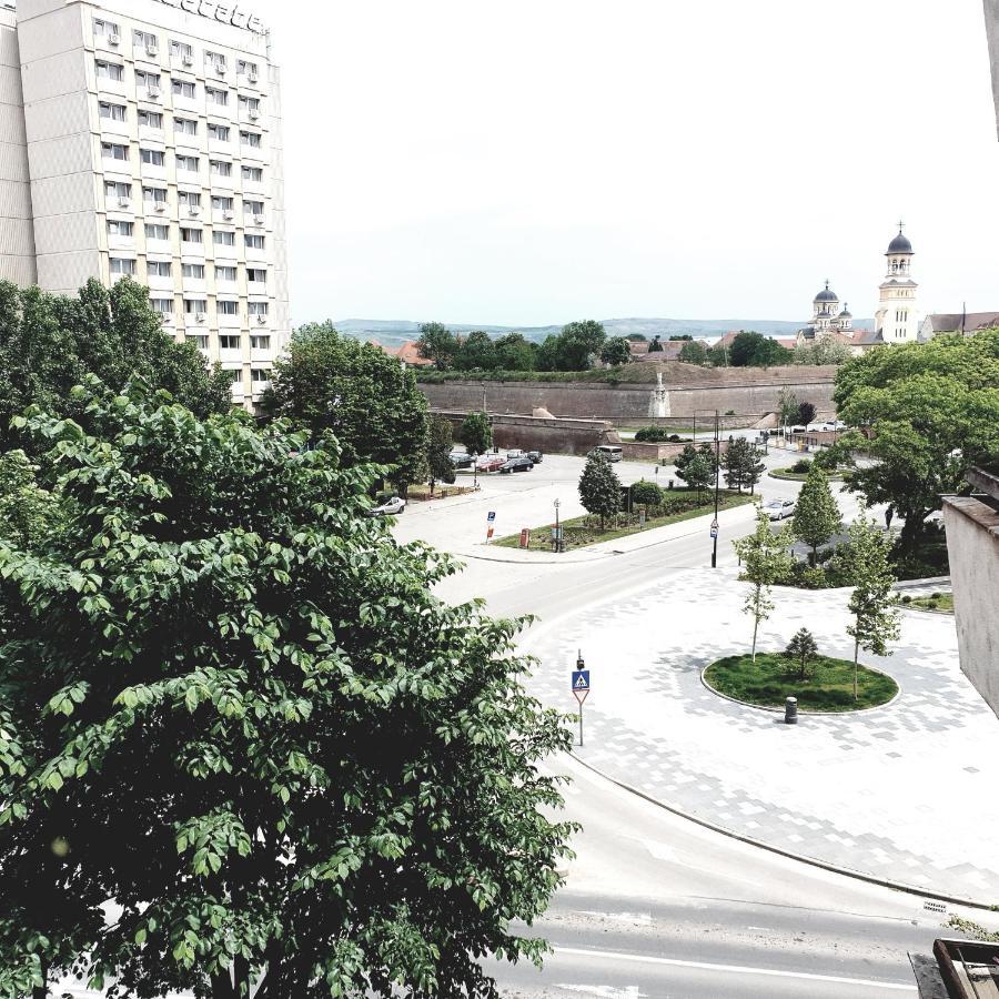 Apartament Carolina Parc ألبا يوليا المظهر الخارجي الصورة