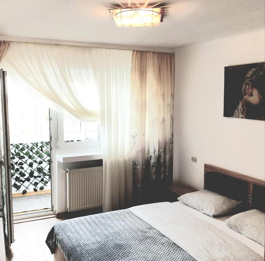 Apartament Carolina Parc ألبا يوليا المظهر الخارجي الصورة