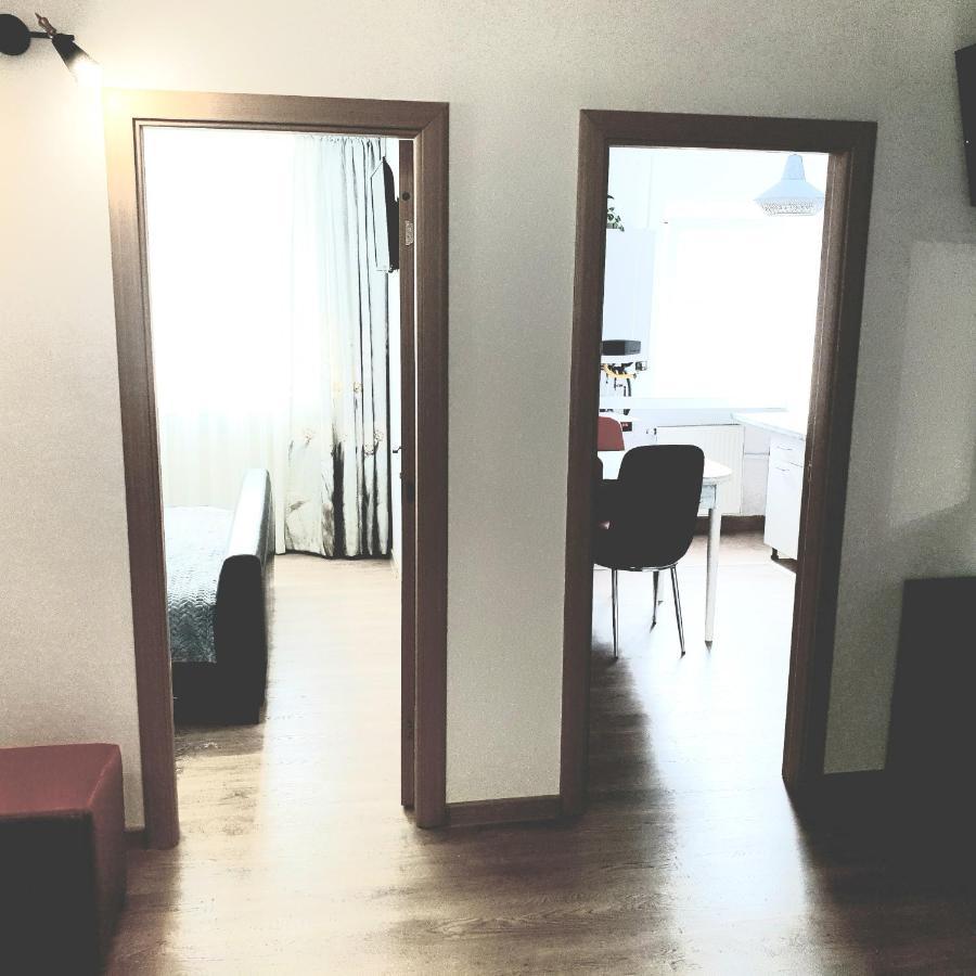 Apartament Carolina Parc ألبا يوليا المظهر الخارجي الصورة