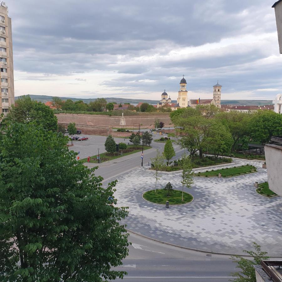 Apartament Carolina Parc ألبا يوليا المظهر الخارجي الصورة