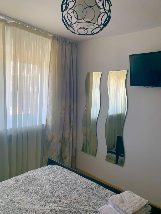 Apartament Carolina Parc ألبا يوليا المظهر الخارجي الصورة