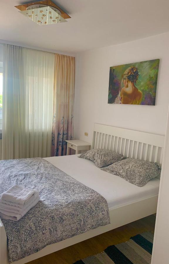 Apartament Carolina Parc ألبا يوليا المظهر الخارجي الصورة