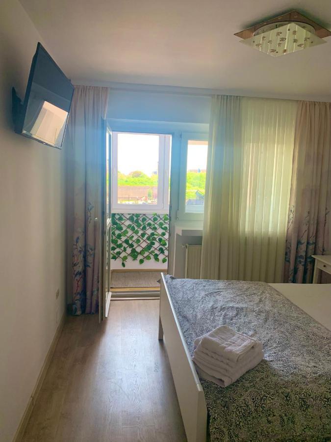 Apartament Carolina Parc ألبا يوليا المظهر الخارجي الصورة
